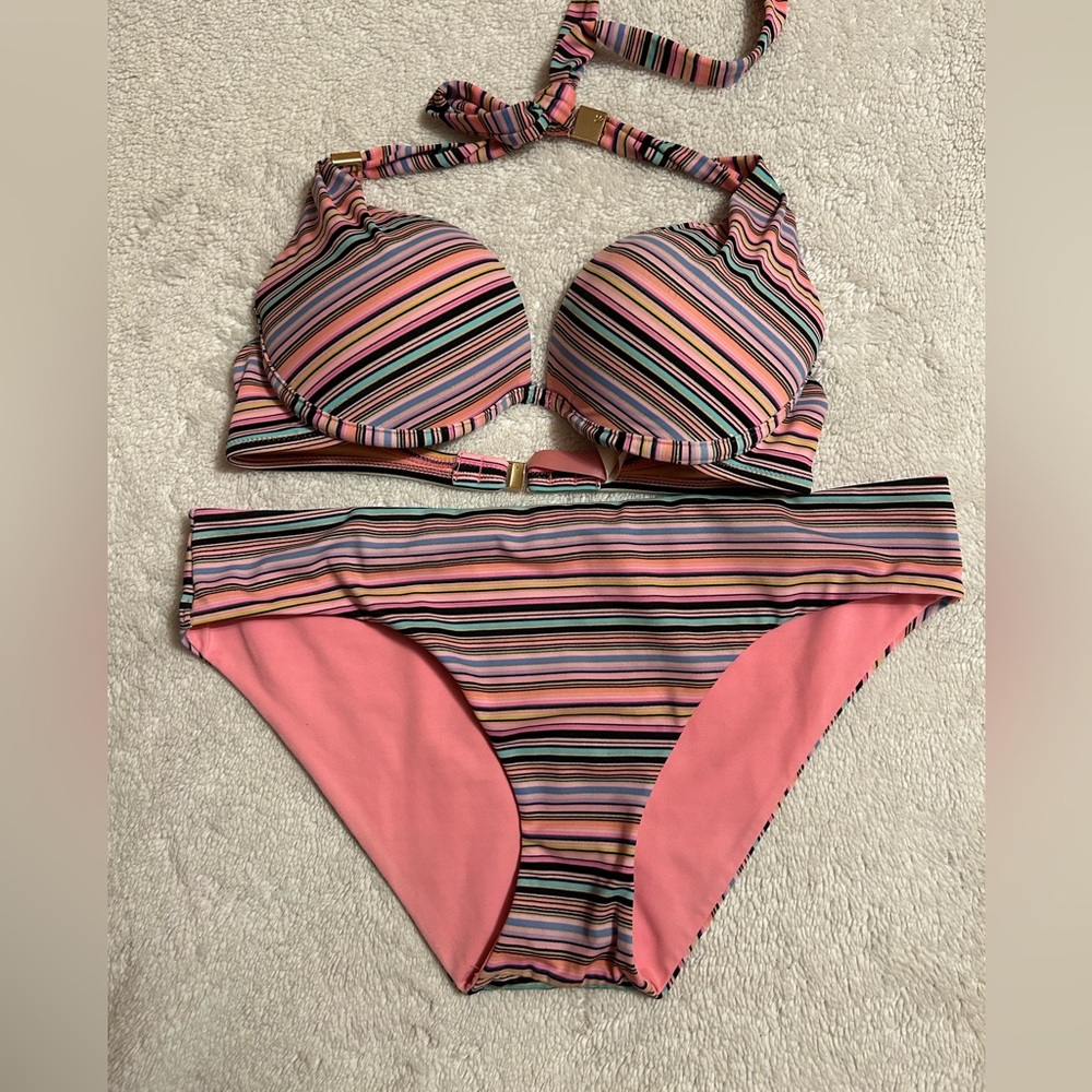 Like new Beautiful Victoria's Secret Bikini Set 34 C